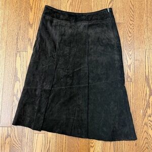 Danier Dark Brown Suede Leather Skirt – Women’s Size 6